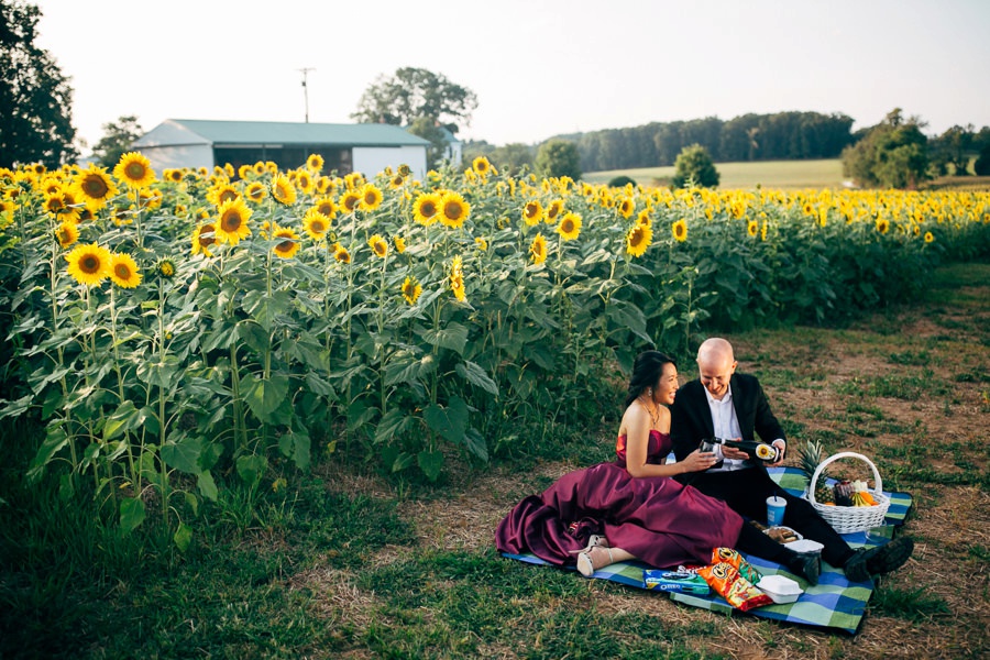 Malisa + Mat | Sunflower Field Engagement | Washington DC Wedding Photography
