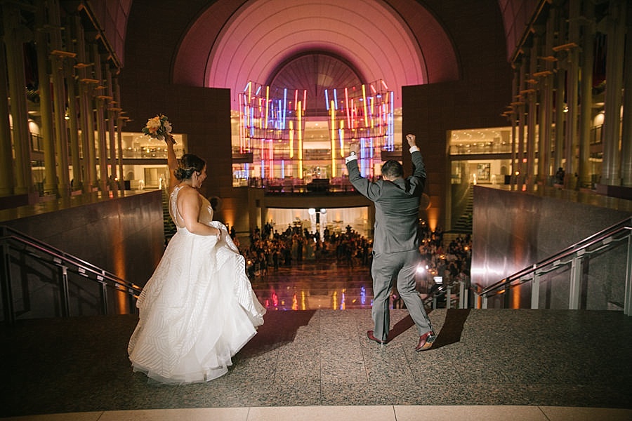 ronald-reagan-building-wedding-washington-dc_0114.jpg