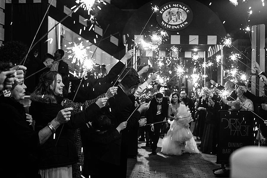 hotel-monaco-washington-dc-christmas-wedding_0124.jpg