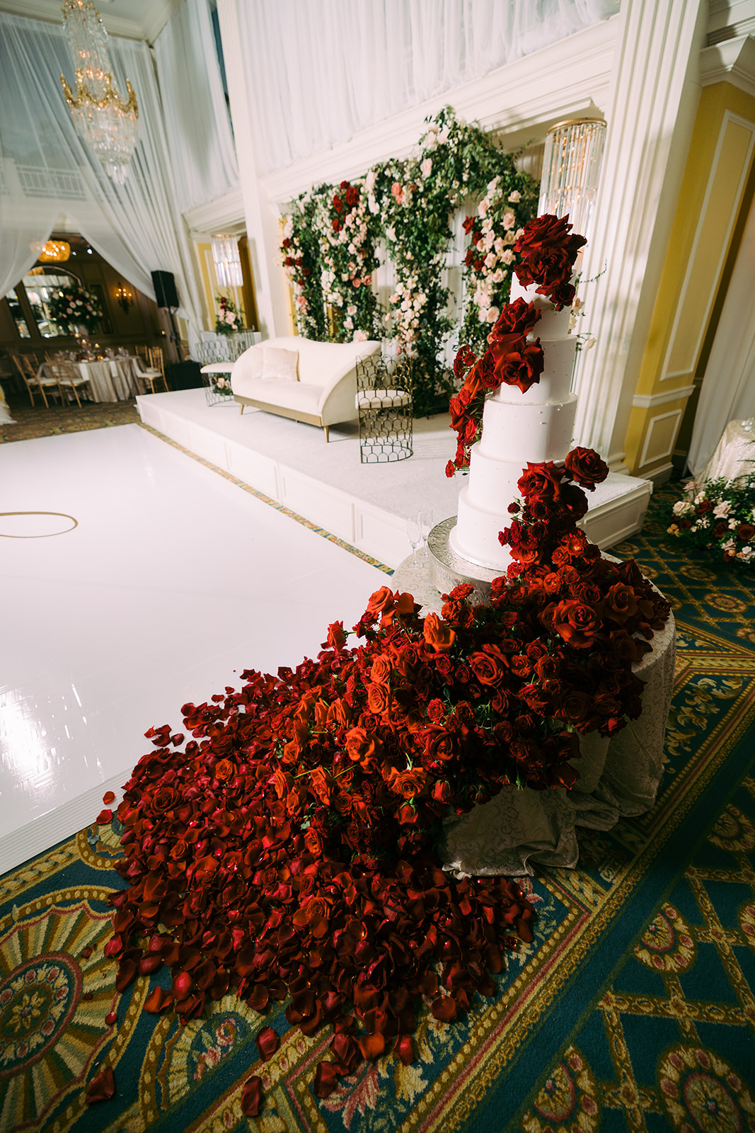 Wedding photography by Nat Wongsaroj Studio lead photographers