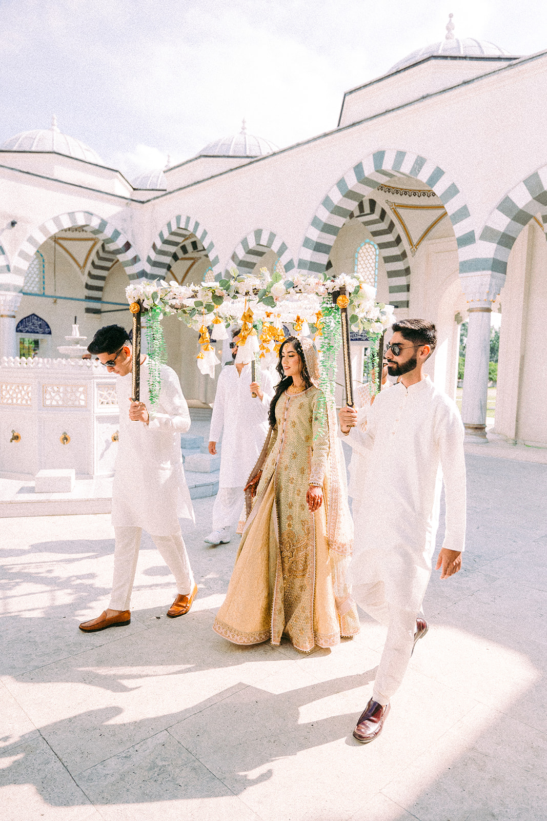 Wedding photography by Nat Wongsaroj Studio lead photographers
