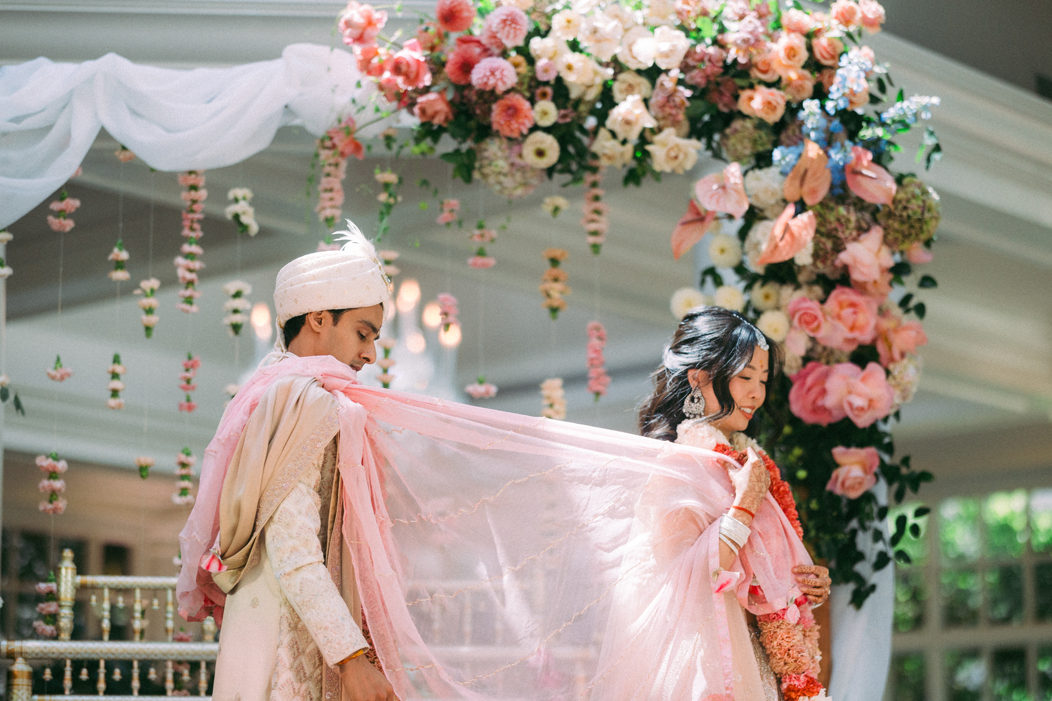 Wedding photography by Nat Wongsaroj Studio lead photographers