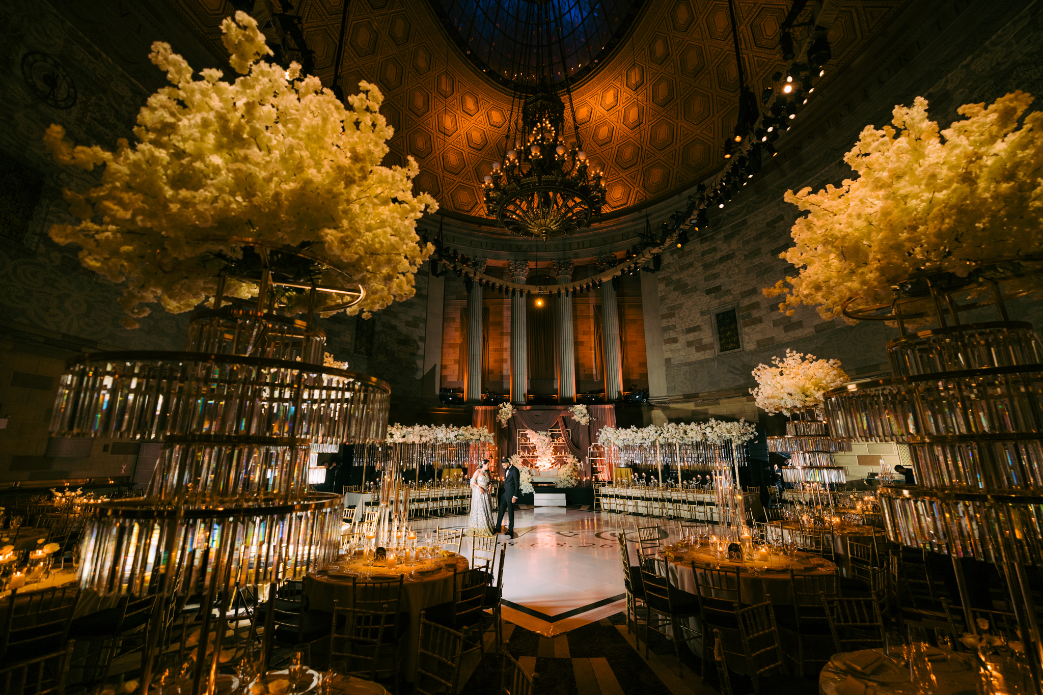 Wedding photography by Nat Wongsaroj Studio lead photographers