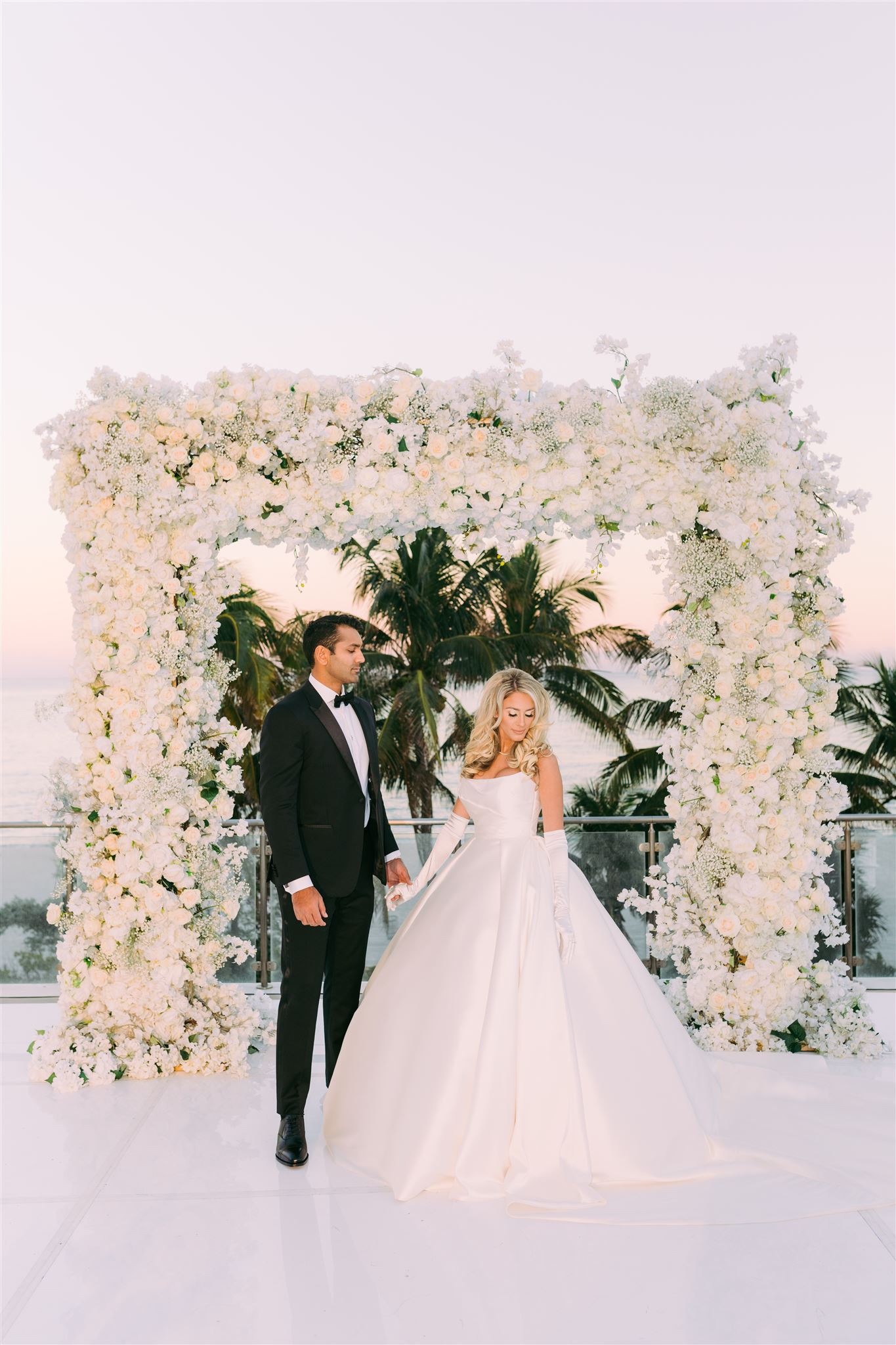 Wedding photography by Nat Wongsaroj Studio lead photographers
